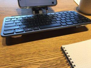 デスクトップでの作業から、スマホ＋キーボードで書くようになるまで